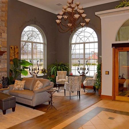 Stone Gate Inn Orillia Bagian luar foto